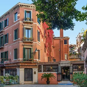 Hotel La Fenice Et Des Artistes, Benátky